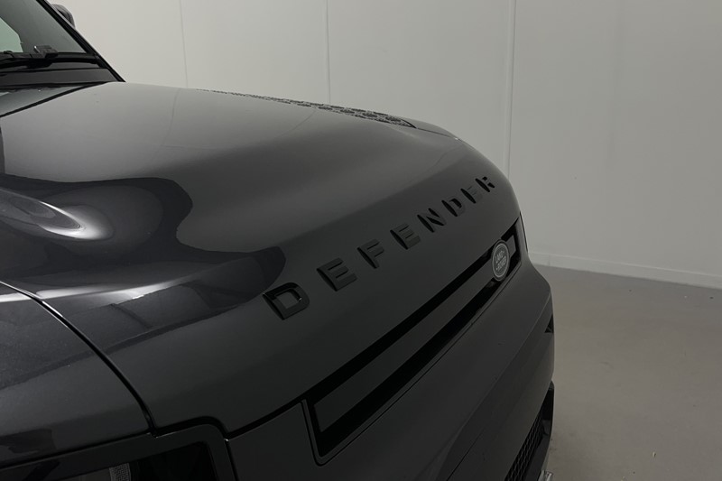 2025 (25) LAND ROVER DEFENDER 3.0 D350 X-Dynamic SE 110 5dr Auto [6 Seat] 4970834