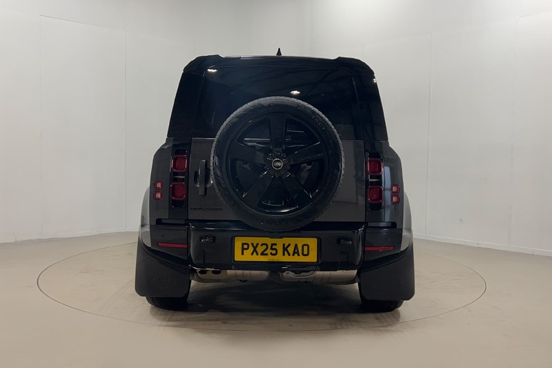 2025 (25) LAND ROVER DEFENDER 3.0 D350 X-Dynamic SE 110 5dr Auto [6 Seat] 4970787