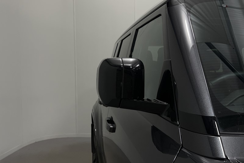 2025 (25) LAND ROVER DEFENDER 3.0 D350 X-Dynamic SE 110 5dr Auto [6 Seat] 4970831