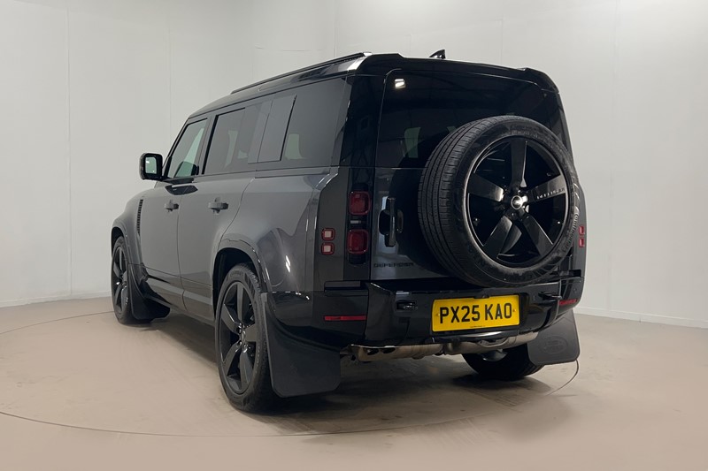 2025 (25) LAND ROVER DEFENDER 3.0 D350 X-Dynamic SE 110 5dr Auto [6 Seat]