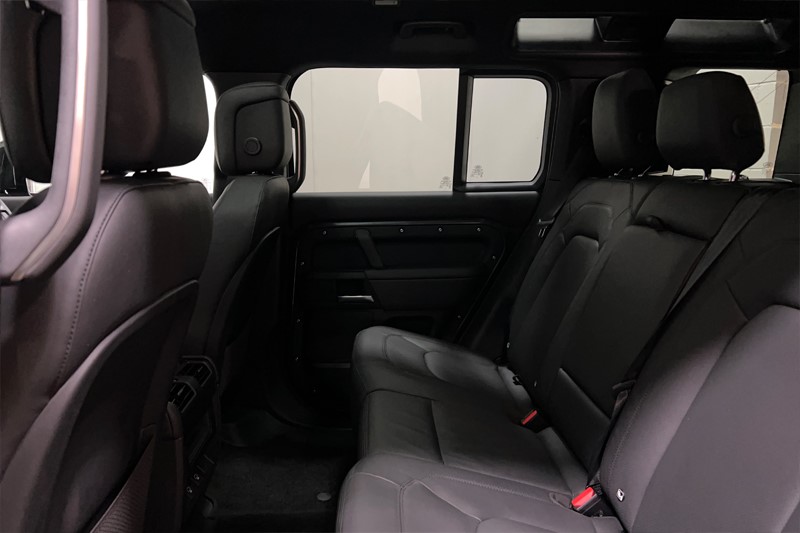 2025 (25) LAND ROVER DEFENDER 3.0 D350 X-Dynamic SE 110 5dr Auto [6 Seat] 4970785