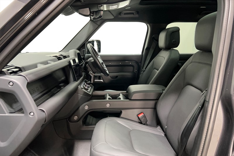 2025 (25) LAND ROVER DEFENDER 3.0 D350 X-Dynamic SE 110 5dr Auto [6 Seat] 4970784