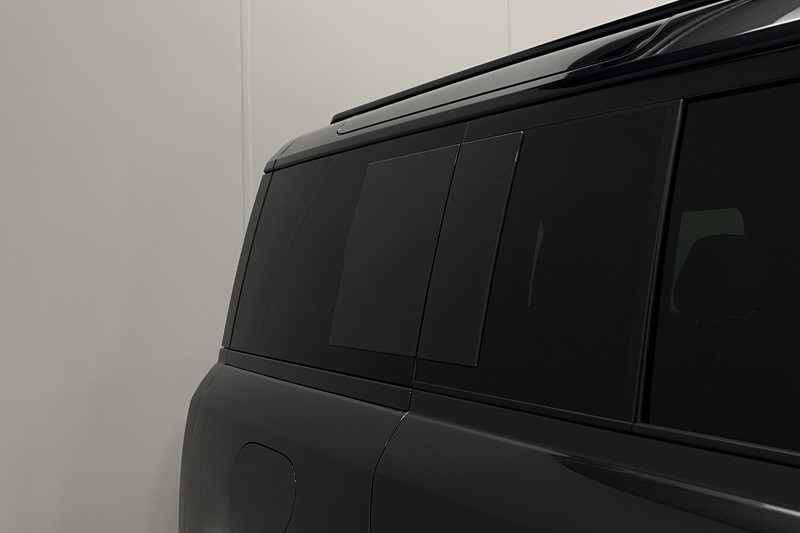 2025 (25) LAND ROVER DEFENDER 3.0 D350 X-Dynamic SE 110 5dr Auto [6 Seat] 4970828