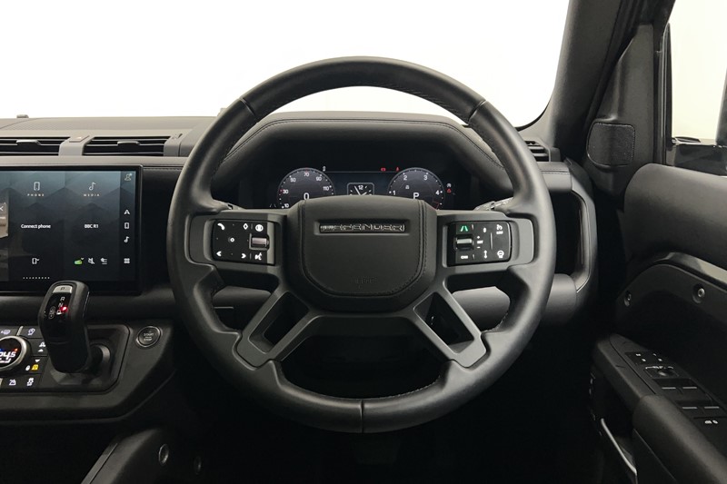 2025 (25) LAND ROVER DEFENDER 3.0 D350 X-Dynamic SE 110 5dr Auto [6 Seat] 4970792