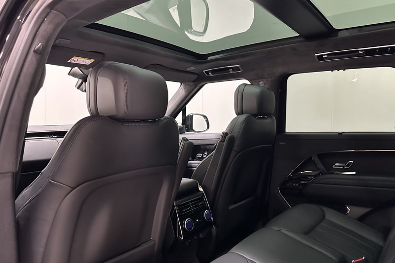 2025 (25) LAND ROVER RANGE ROVER SPORT 3.0 D350 Autobiography 5dr Auto 4652484