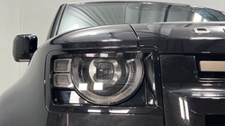 2025 (25) LAND ROVER DEFENDER 3.0 D250 X-Dynamic SE 110 5dr Auto 4912820
