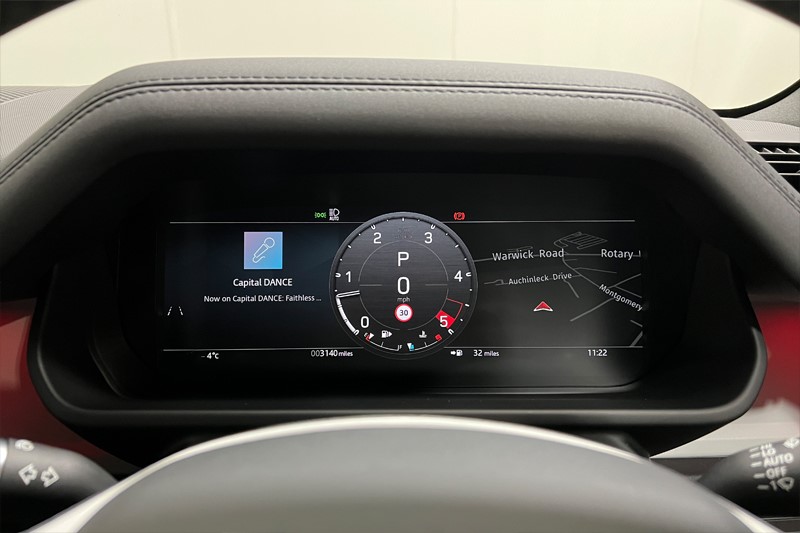 2025 (25) LAND ROVER DEFENDER 3.0 D250 X-Dynamic SE 110 5dr Auto 4912795