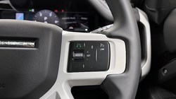 2025 (25) LAND ROVER DEFENDER 3.0 D250 X-Dynamic SE 110 5dr Auto 4912793