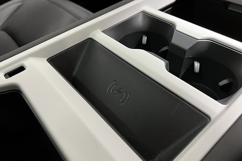 2025 (25) LAND ROVER DEFENDER 3.0 D250 X-Dynamic SE 110 5dr Auto 4912798