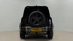 2025 (25) LAND ROVER DEFENDER 3.0 D250 X-Dynamic SE 110 5dr Auto 4912776