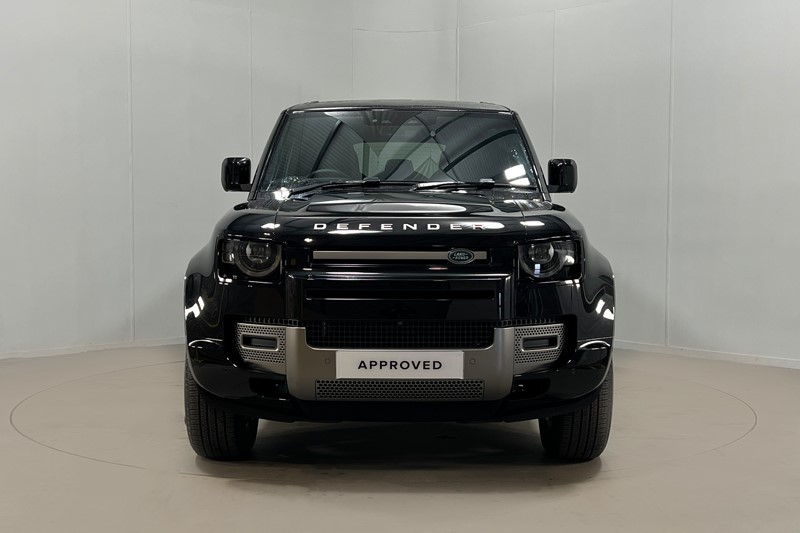 2025 (25) LAND ROVER DEFENDER 3.0 D250 X-Dynamic SE 110 5dr Auto 4912777