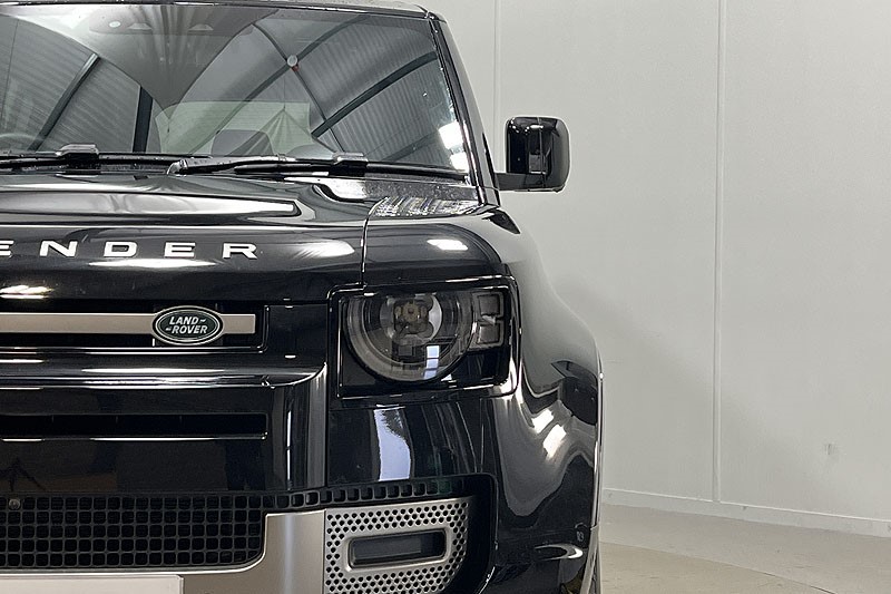 2025 (25) LAND ROVER DEFENDER 3.0 D250 X-Dynamic SE 110 5dr Auto 4912821