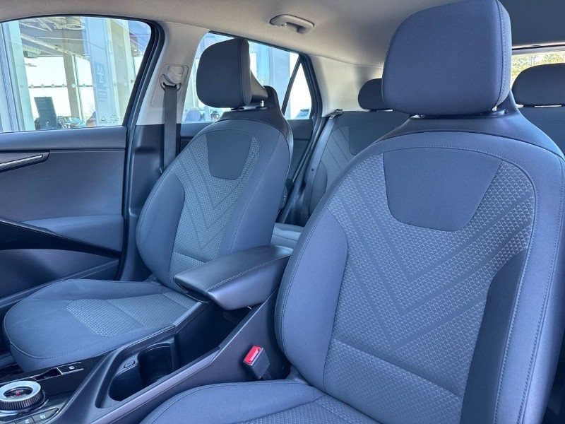 2023 (23) KIA NIRO 150kW 2 64kWh 5dr Auto 5333424