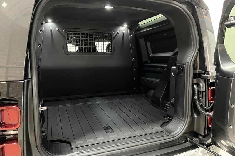 2025 (25) LAND ROVER COMMERCIAL DEFENDER 3.0 D350 Hard Top X-Dynamic HSE Auto 4356736