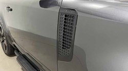 2025 (25) LAND ROVER COMMERCIAL DEFENDER 3.0 D350 Hard Top X-Dynamic HSE Auto 4356743