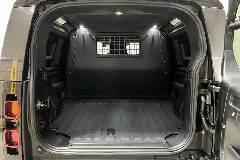 2025 (25) LAND ROVER COMMERCIAL DEFENDER 3.0 D350 Hard Top X-Dynamic HSE Auto 4356735