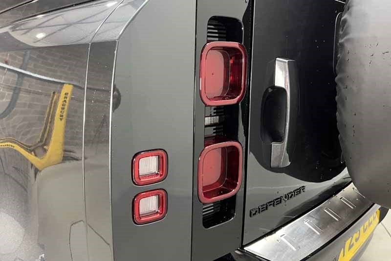 2025 (25) LAND ROVER COMMERCIAL DEFENDER 3.0 D350 Hard Top X-Dynamic HSE Auto 4356739