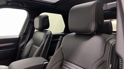 2025 (25) LAND ROVER DISCOVERY 3.0 D350 Dynamic SE 5dr Auto 5964434