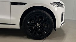 2024 (73) JAGUAR F-PACE 2.0 D200 R-Dynamic HSE Black 5dr Auto AWD 4443949