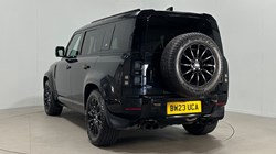 2023 (23) LAND ROVER DEFENDER 5.0 P525 V8 110 5dr Auto 1