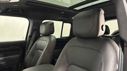 2023 (23) LAND ROVER DEFENDER 5.0 P525 V8 110 5dr Auto 4485854