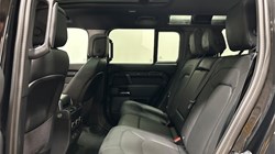 2023 (23) LAND ROVER DEFENDER 5.0 P525 V8 110 5dr Auto 4485813