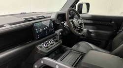2023 (23) LAND ROVER DEFENDER 5.0 P525 V8 110 5dr Auto 4485852