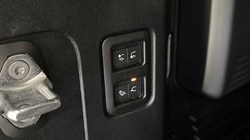 2023 (23) LAND ROVER DEFENDER 5.0 P525 V8 110 5dr Auto 4485860