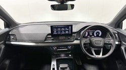 2021 (21) AUDI Q5 40 TDI Quattro S Line 5dr S Tronic 4479657