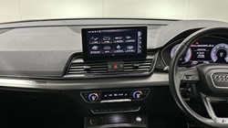 2021 (21) AUDI Q5 40 TDI Quattro S Line 5dr S Tronic 4479658