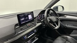 2021 (21) AUDI Q5 40 TDI Quattro S Line 5dr S Tronic 4479679