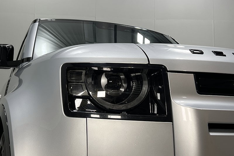 2023 (23) LAND ROVER DEFENDER 3.0 D300 X-Dynamic HSE 110 5dr Auto [7 Seat] 4941602