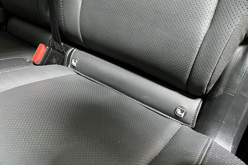 2023 (23) LAND ROVER DEFENDER 3.0 D300 X-Dynamic HSE 110 5dr Auto [7 Seat] 4941590