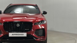 2024 (24) JAGUAR F-PACE 2.0 D200 R-Dynamic SE Black 5dr Auto AWD 4540668