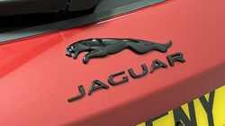 2024 (24) JAGUAR F-PACE 2.0 D200 R-Dynamic SE Black 5dr Auto AWD 4540661