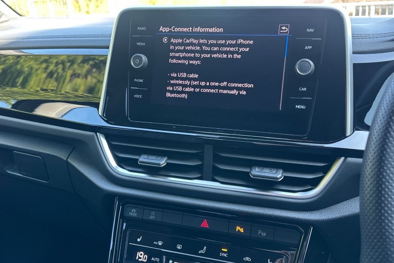 2022 (22) VOLKSWAGEN T-ROC 2.0 TDI 150 EVO R-Line 5dr DSG 5317919