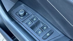 2022 (22) VOLKSWAGEN T-ROC 2.0 TDI 150 EVO R-Line 5dr DSG 5317907