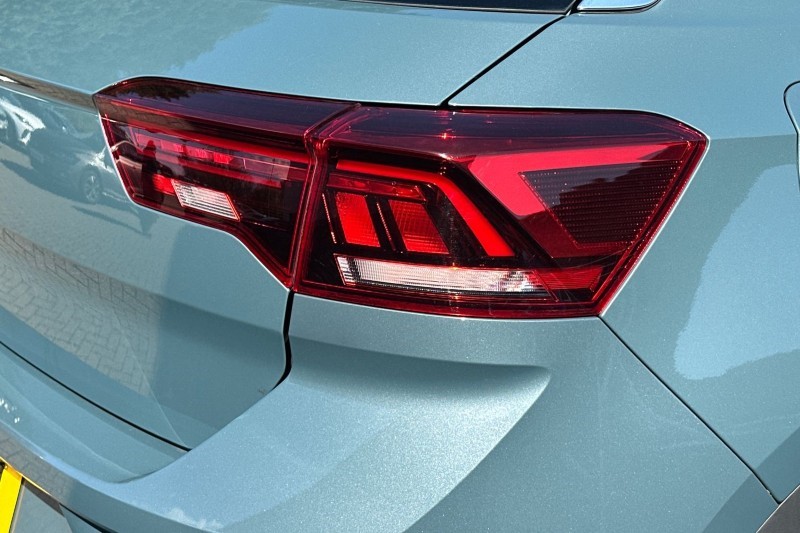 2022 (22) VOLKSWAGEN T-ROC 2.0 TDI 150 EVO R-Line 5dr DSG 5317931