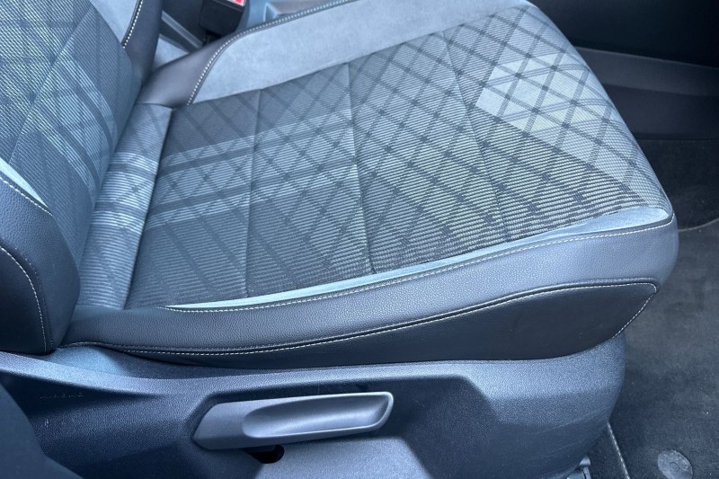 2022 (22) VOLKSWAGEN T-ROC 2.0 TDI 150 EVO R-Line 5dr DSG 5317909