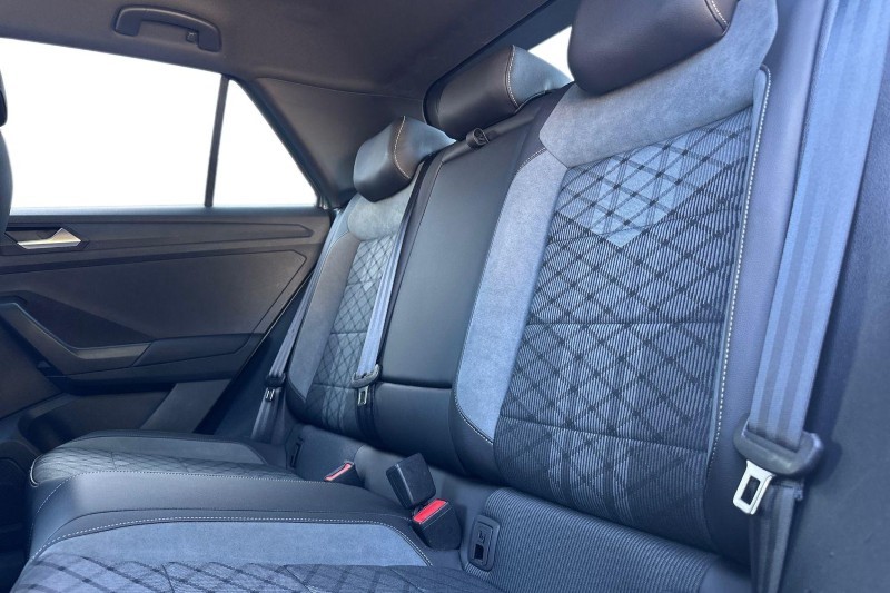 2022 (22) VOLKSWAGEN T-ROC 2.0 TDI 150 EVO R-Line 5dr DSG 5317898