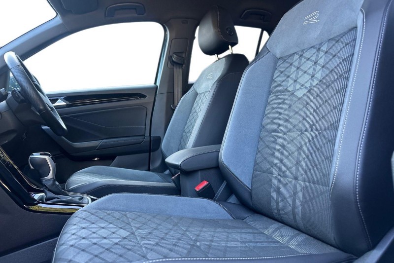 2022 (22) VOLKSWAGEN T-ROC 2.0 TDI 150 EVO R-Line 5dr DSG 5317897