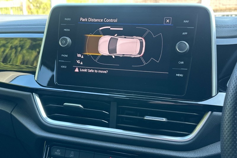 2022 (22) VOLKSWAGEN T-ROC 2.0 TDI 150 EVO R-Line 5dr DSG 5317918