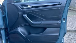 2022 (22) VOLKSWAGEN T-ROC 2.0 TDI 150 EVO R-Line 5dr DSG 5317905
