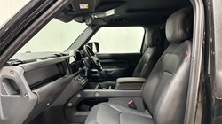 2024 (74) LAND ROVER COMMERCIAL DEFENDER 3.0 D300 Hard Top X-Dynamic HSE Auto 4532661