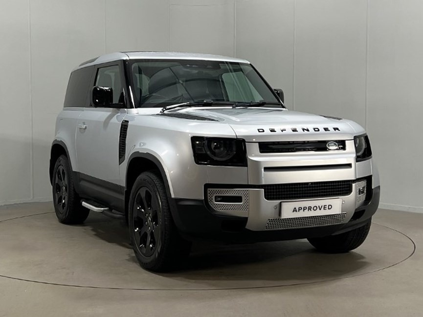 2021 (21) LAND ROVER DEFENDER 3.0 D200 SE 90 3dr Auto