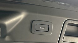 2023 (73) LAND ROVER RANGE ROVER VELAR 3.0 D300 MHEV Dynamic SE 5dr Auto 4563197