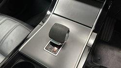 2024 (24) LAND ROVER RANGE ROVER EVOQUE 2.0 D200 Dynamic SE 5dr Auto 4596559