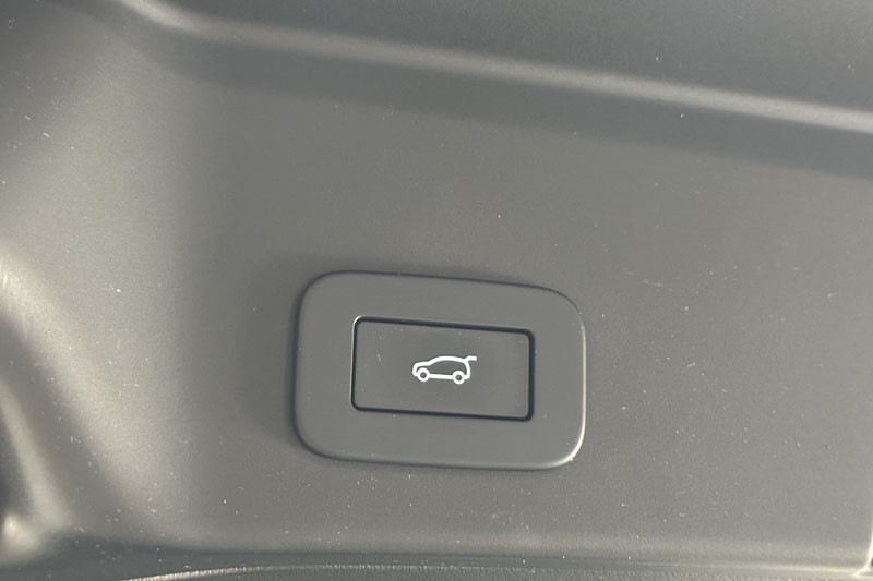 2024 (24) LAND ROVER RANGE ROVER EVOQUE 2.0 D200 Dynamic SE 5dr Auto 4596577