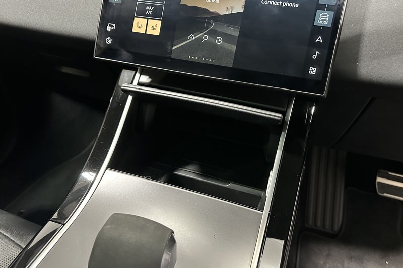 2024 (24) LAND ROVER RANGE ROVER EVOQUE 2.0 D200 Dynamic SE 5dr Auto 4596568