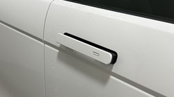 2024 (24) LAND ROVER RANGE ROVER EVOQUE 2.0 D200 Dynamic SE 5dr Auto 4596581